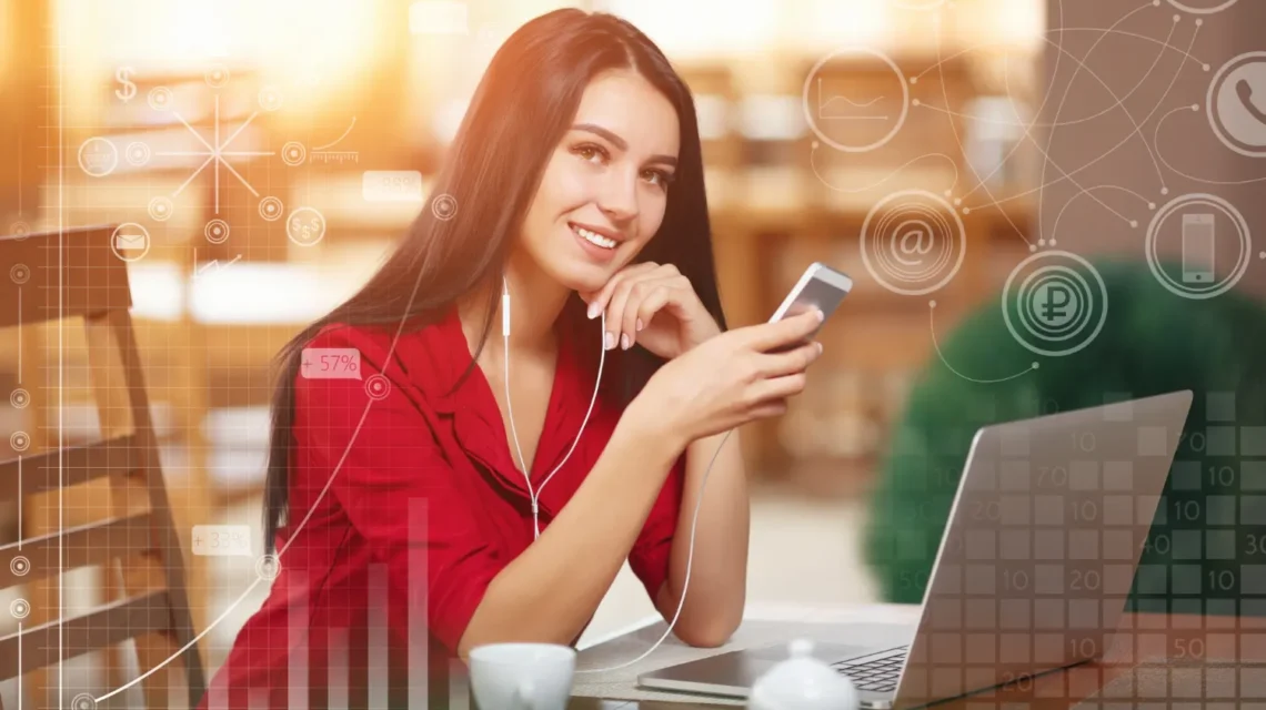 Como a IA Está Mudando a Rotina de Empresas e Consumidores: mulher em ambiente corporativo usando smartphone e laptop, com sobreposição de gráficos e ícones digitais de tecnologia ao fundo